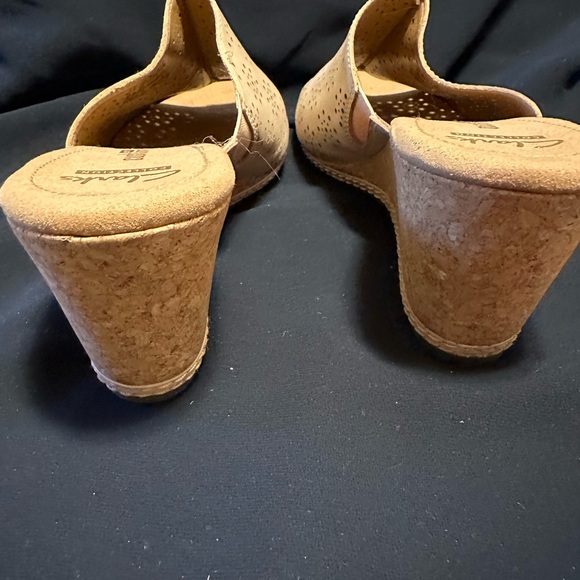 Clarks Collection Mule with Cork Heel,  Size 10 - Picture 7 of 9